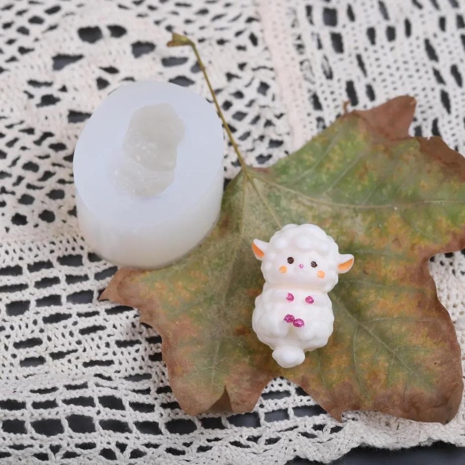 Creative Cartoon Sheep Silicon - مراجعة Candle Supplies Eu وسعره